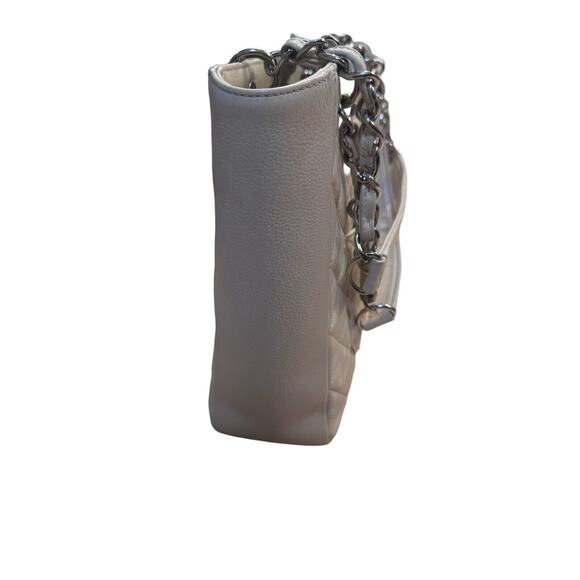 Chanel Caviar Leather Petite Shopping Tote (PST) Ivory Authenticated - Picture 4 of 14